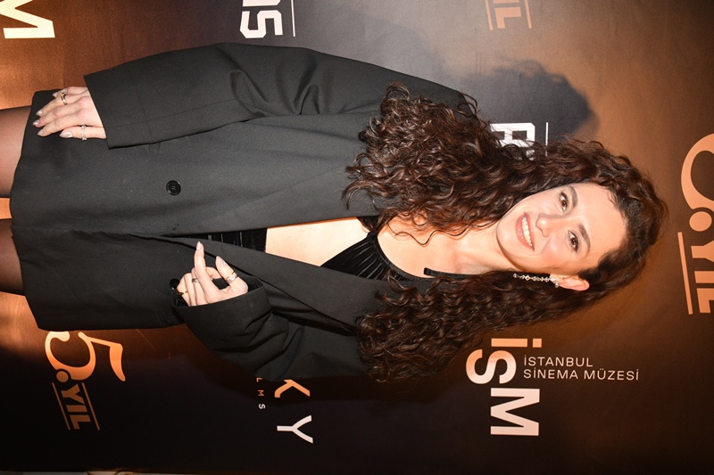 5. Y�la Görkemli Davet